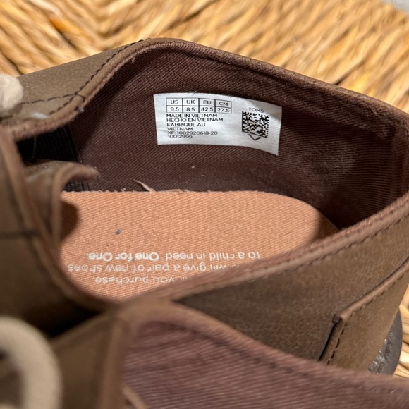 Tom’s Men’s Dress Shoes Lace Up Size 9.5-Preowned - Picture 10 of 13